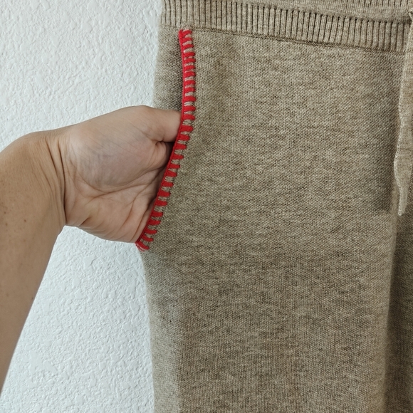 Monrow NWT SuperSoft Sweater Knit Cuffed Joggers In Oatmeal Size Small - Picture 5 of 14